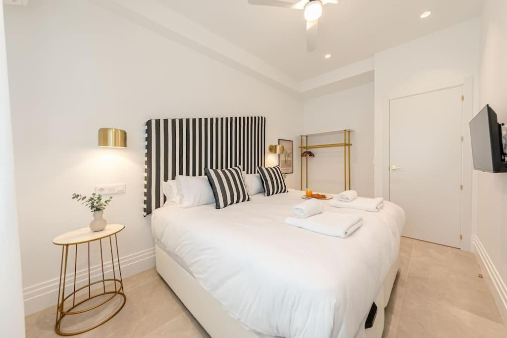 Isg Apartments O'Donnell 2-2-Free Parking Sevilla Buitenkant foto