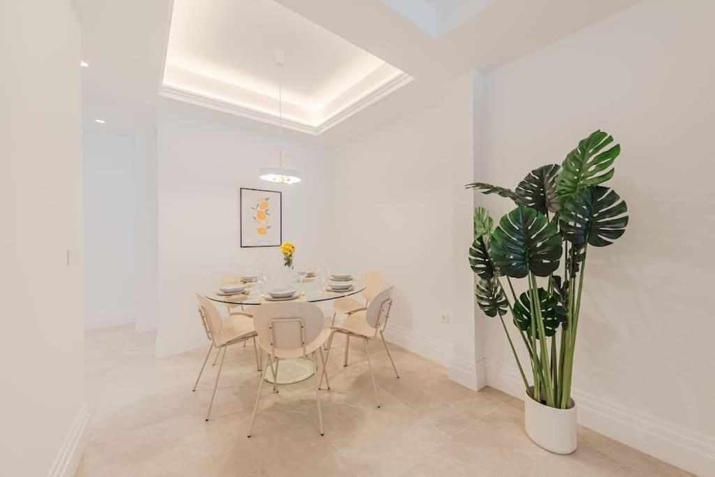 Isg Apartments O'Donnell 2-2-Free Parking Sevilla Buitenkant foto