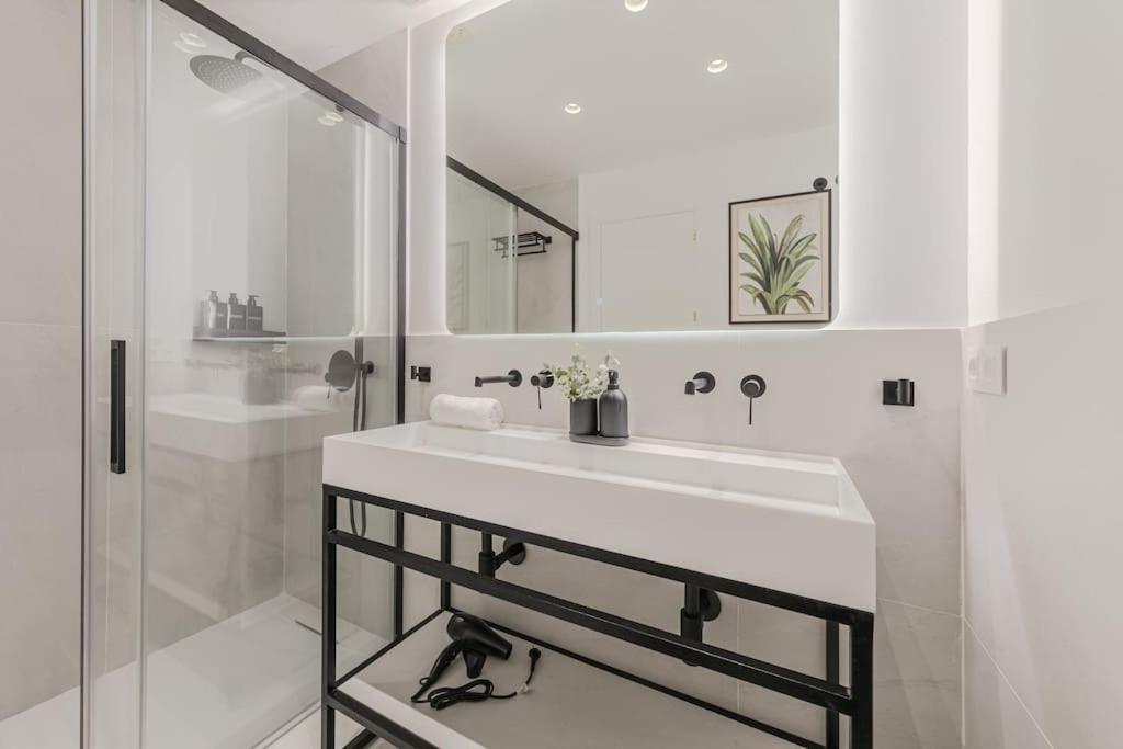 Isg Apartments O'Donnell 2-2-Free Parking Sevilla Buitenkant foto